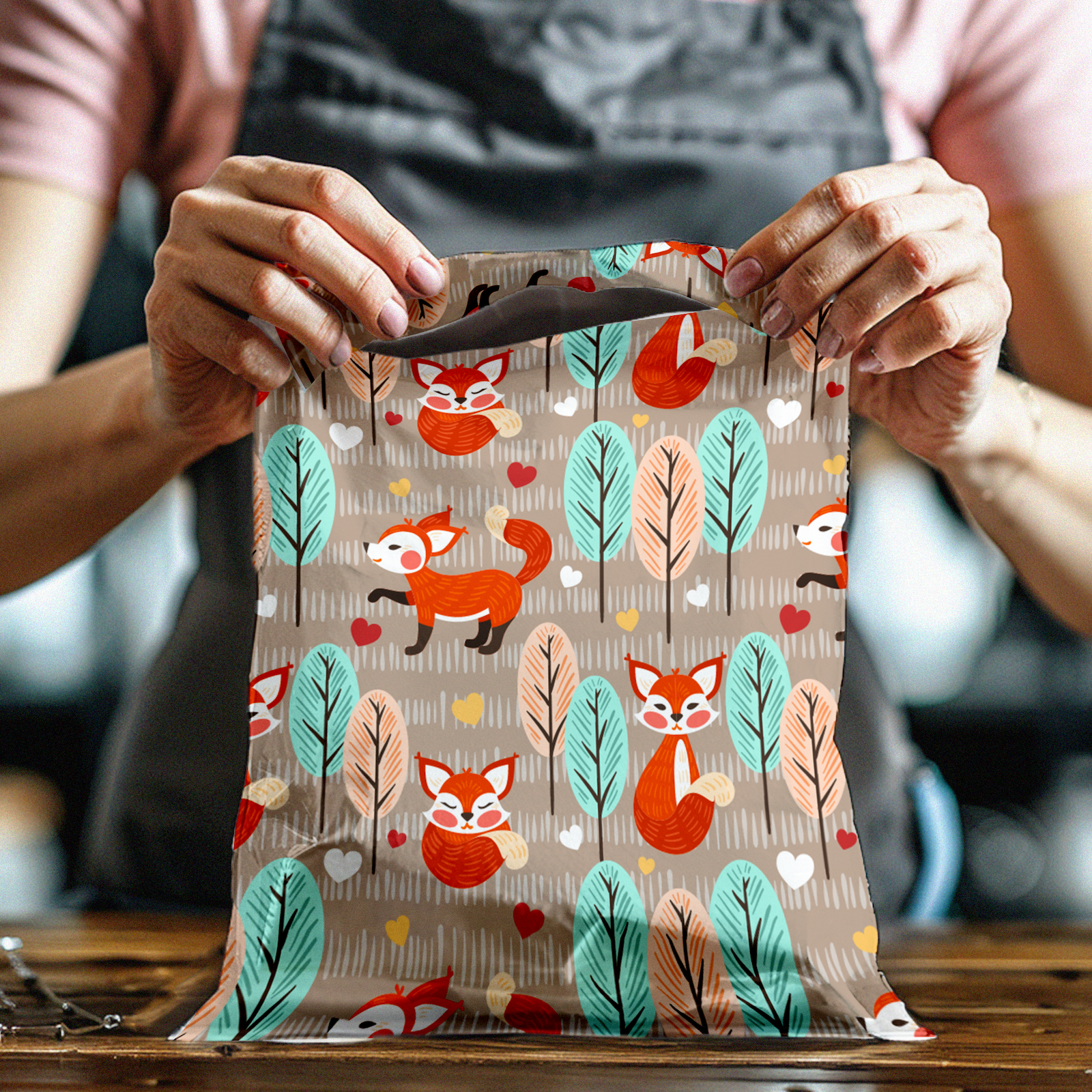 10x13 Fox Poly Mailers – Shipping Bags for Small Business