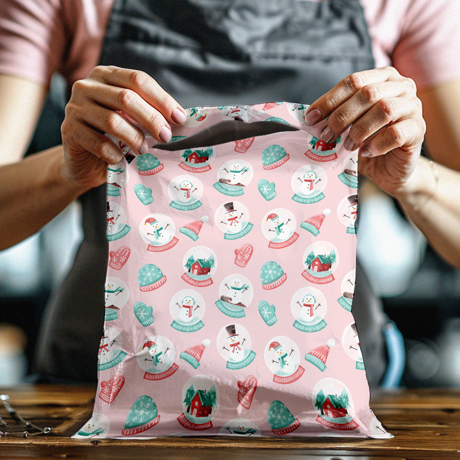 10x13 Snowglobes Poly Mailers – Shipping Bags for Small Business